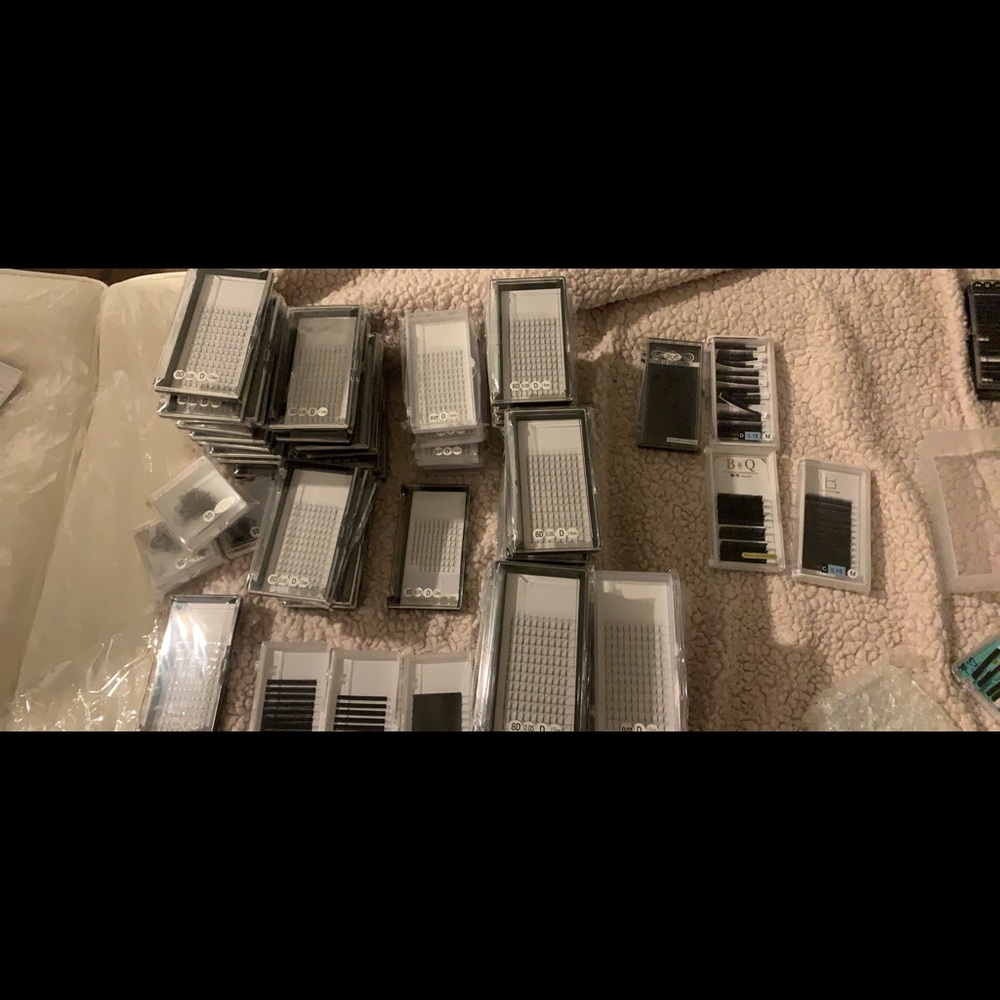 Eyelash extensions trays bulk only